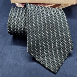Vintage 100% SILK Neck Tie